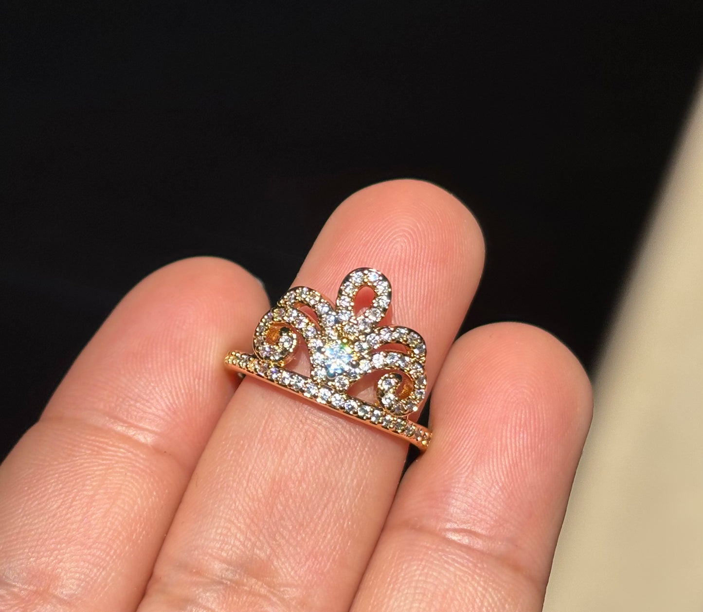 Stone Crown Ajustable Ring