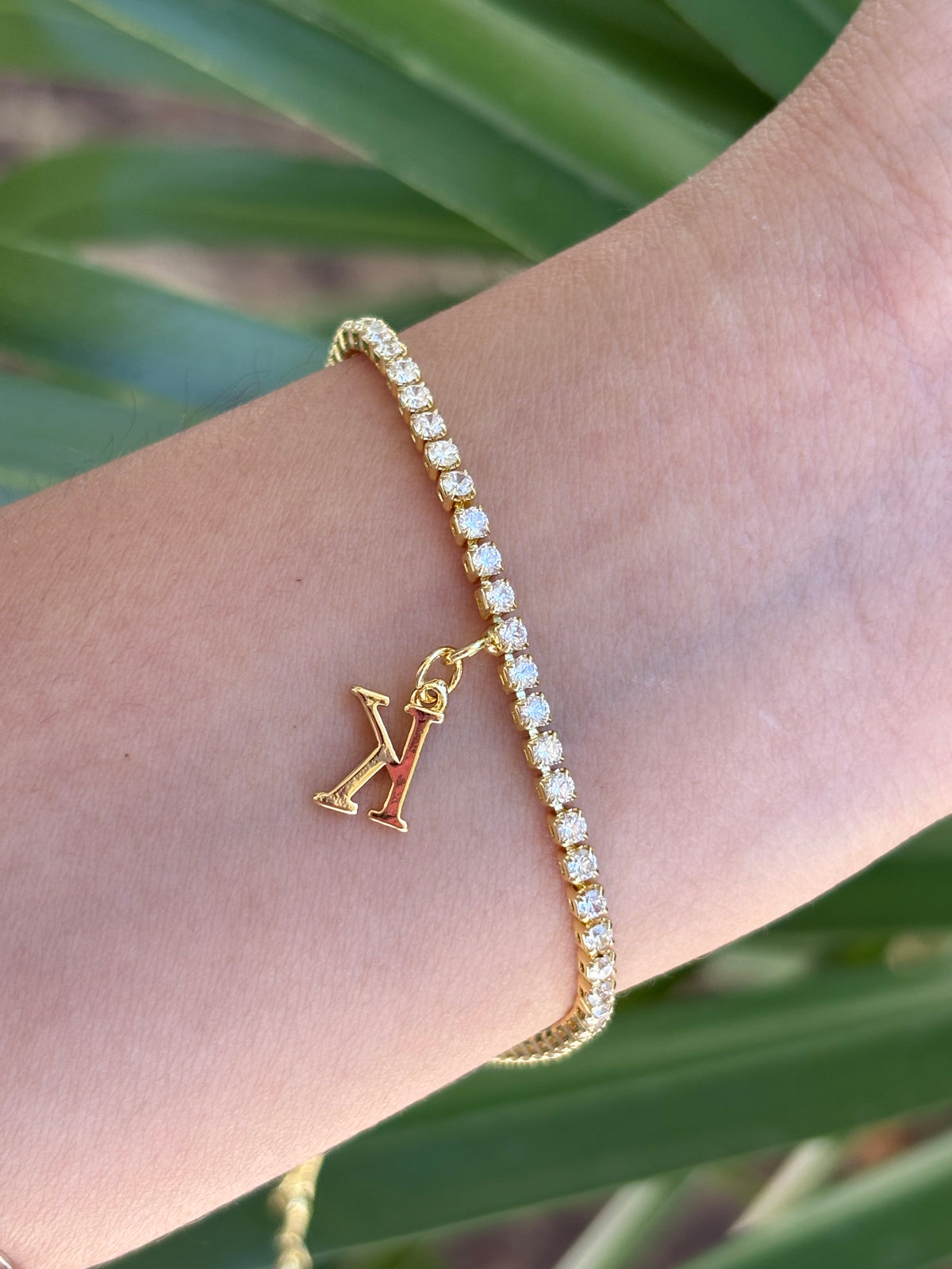 #24-B K bracelet adjustable