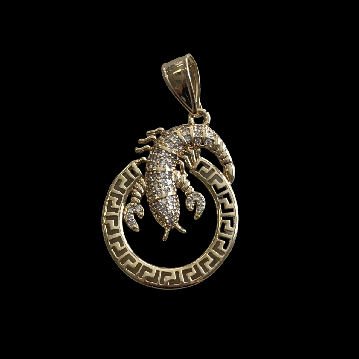 D-4 pendant