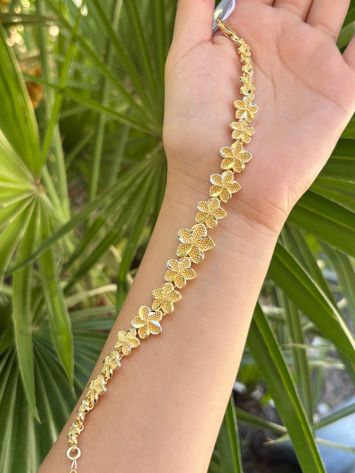 47-A bracelet hibiscus