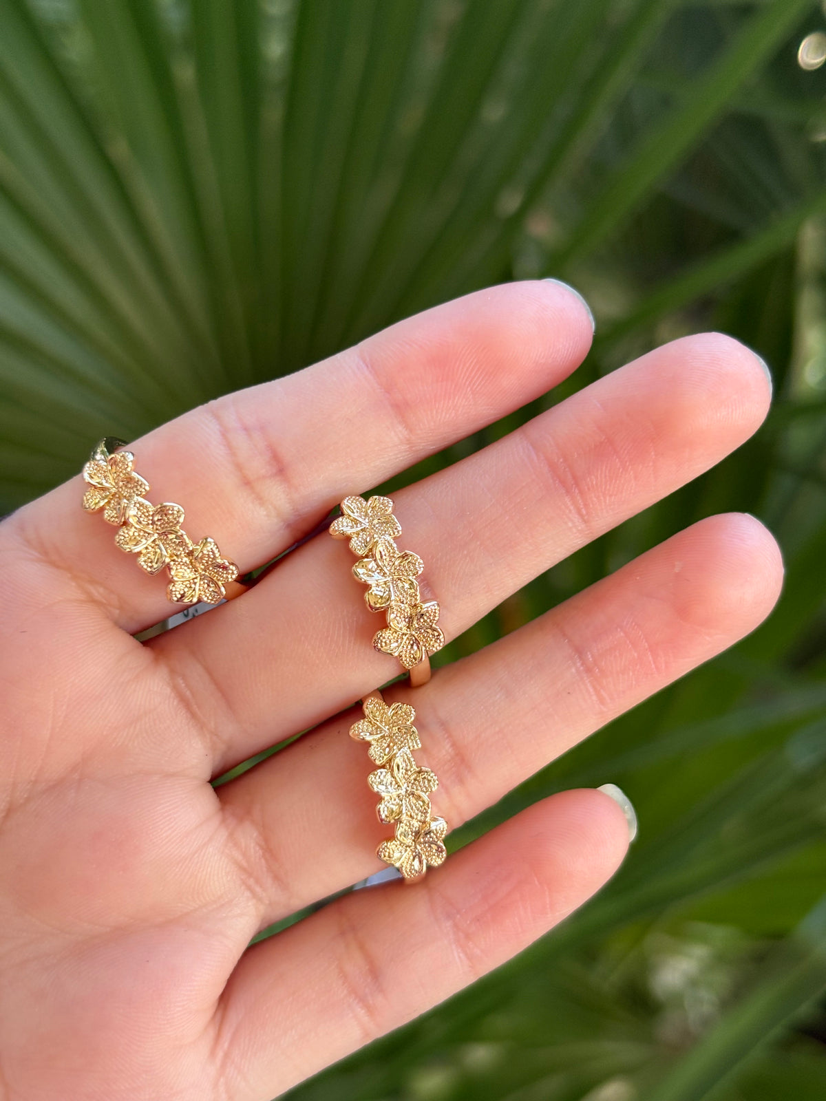 3 Mini hibiscus ring