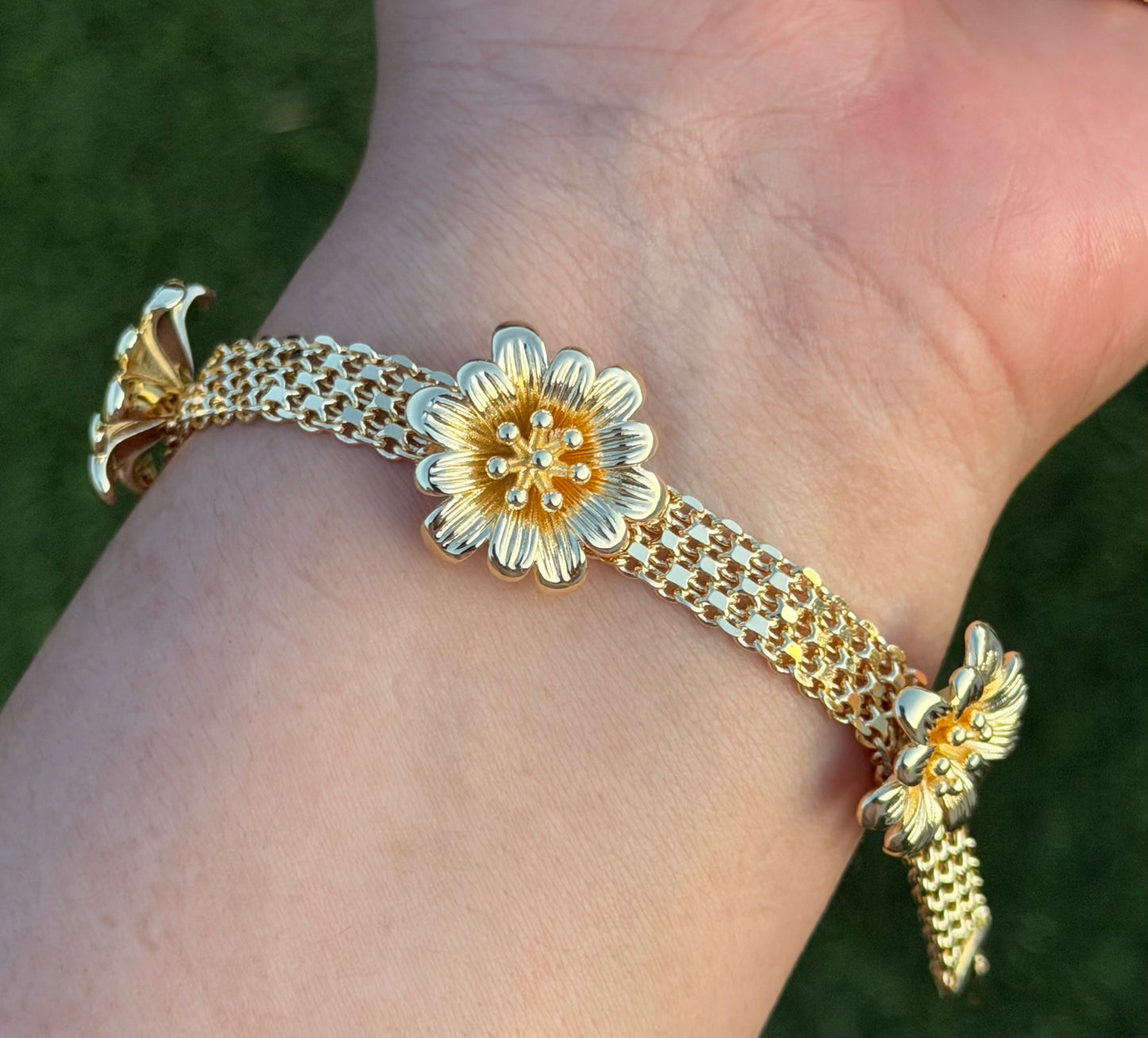 Golden Daisy Wheat Bracelet