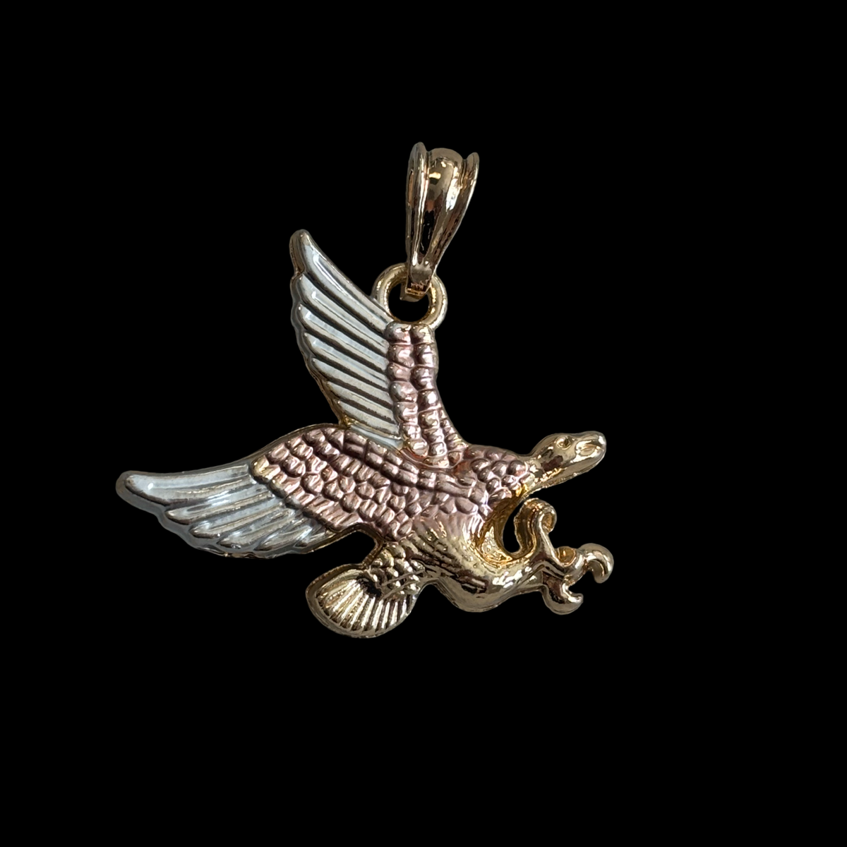 D-6 águila pendant
