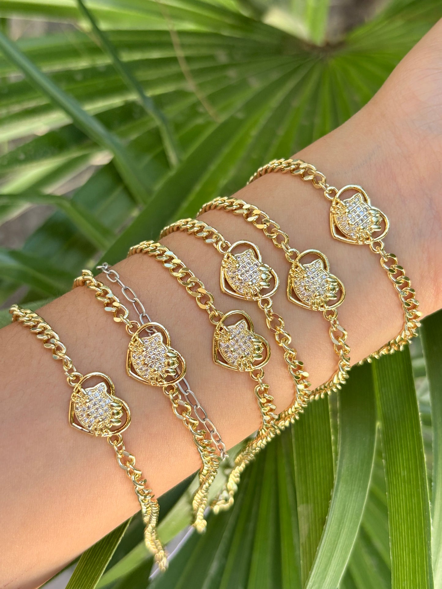 Hk bracelet 6pcs