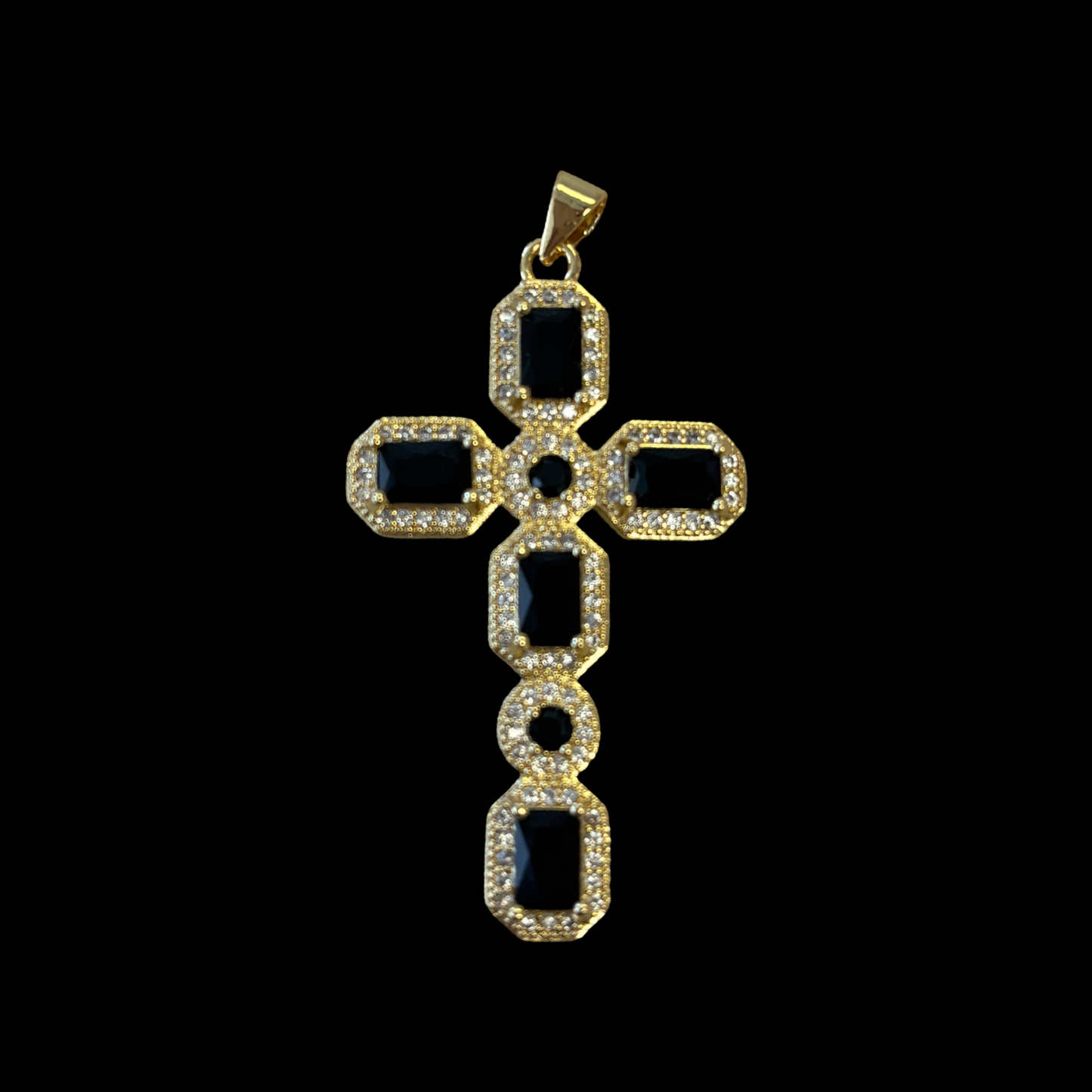 C-21 cruz pendant