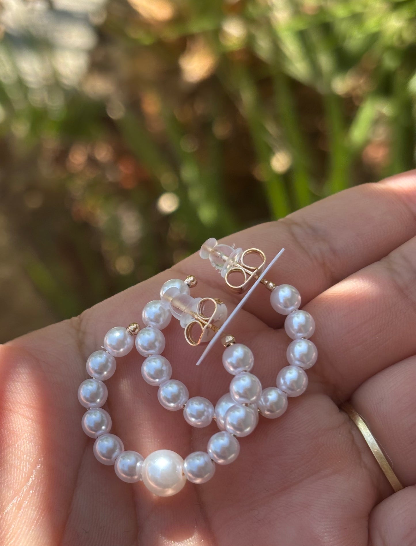 Peral High Quality Hoop Earring