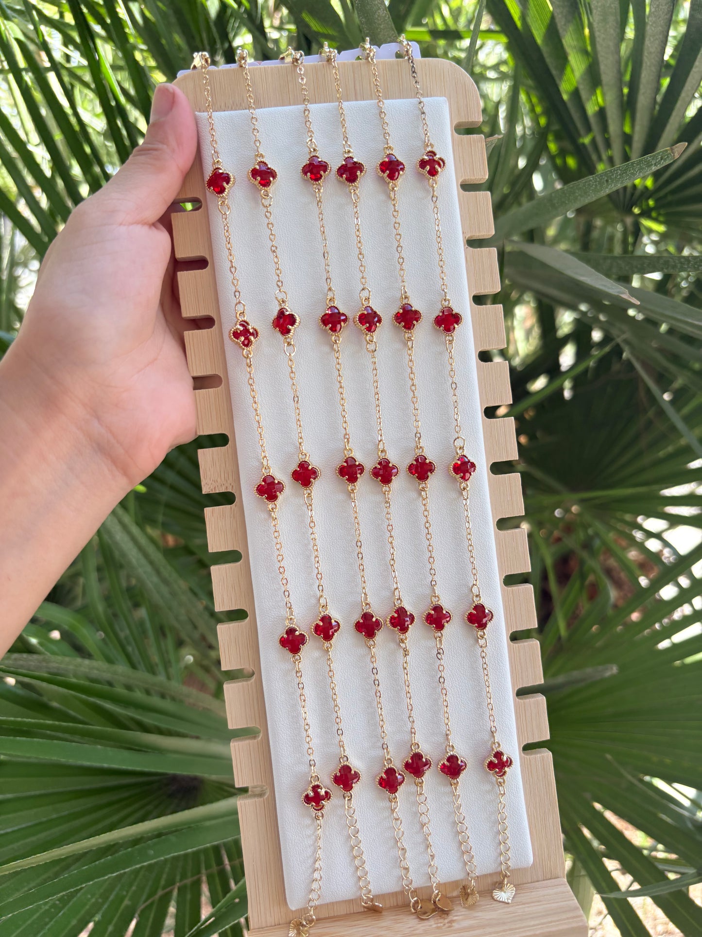 Red trébol anklet 6pcs