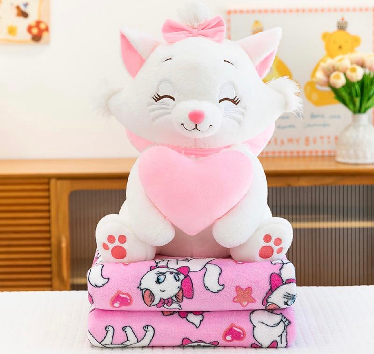 Gatita Plush with Blanket