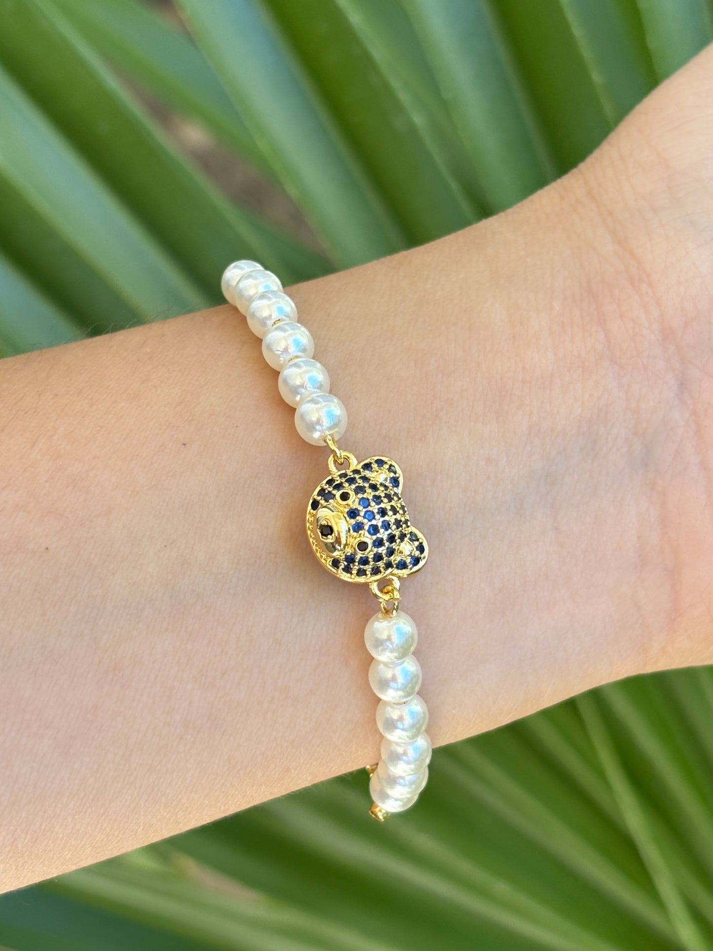 #16-B pear bear blue bracelet adjustable