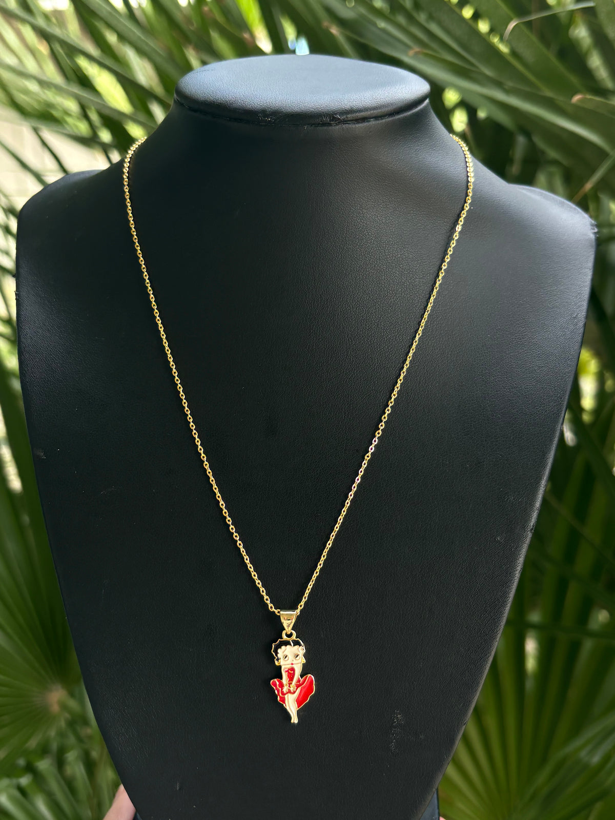 33-C Betty chain