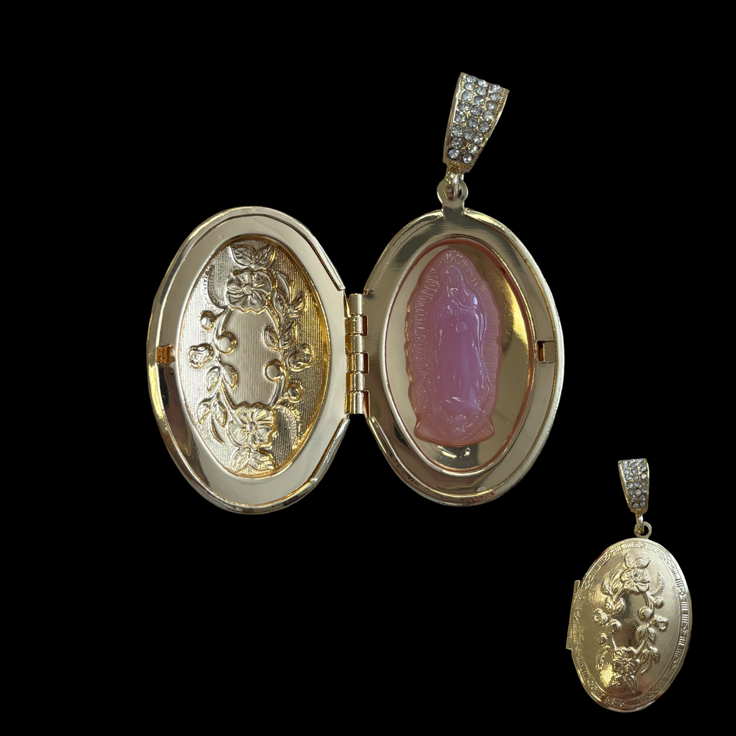 A-17 relicario morado pendant
