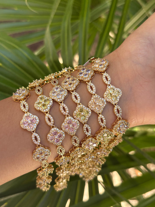 Fancy Trebol bracelet multi 1pc