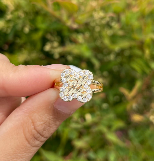 Nugget Trebol Ring