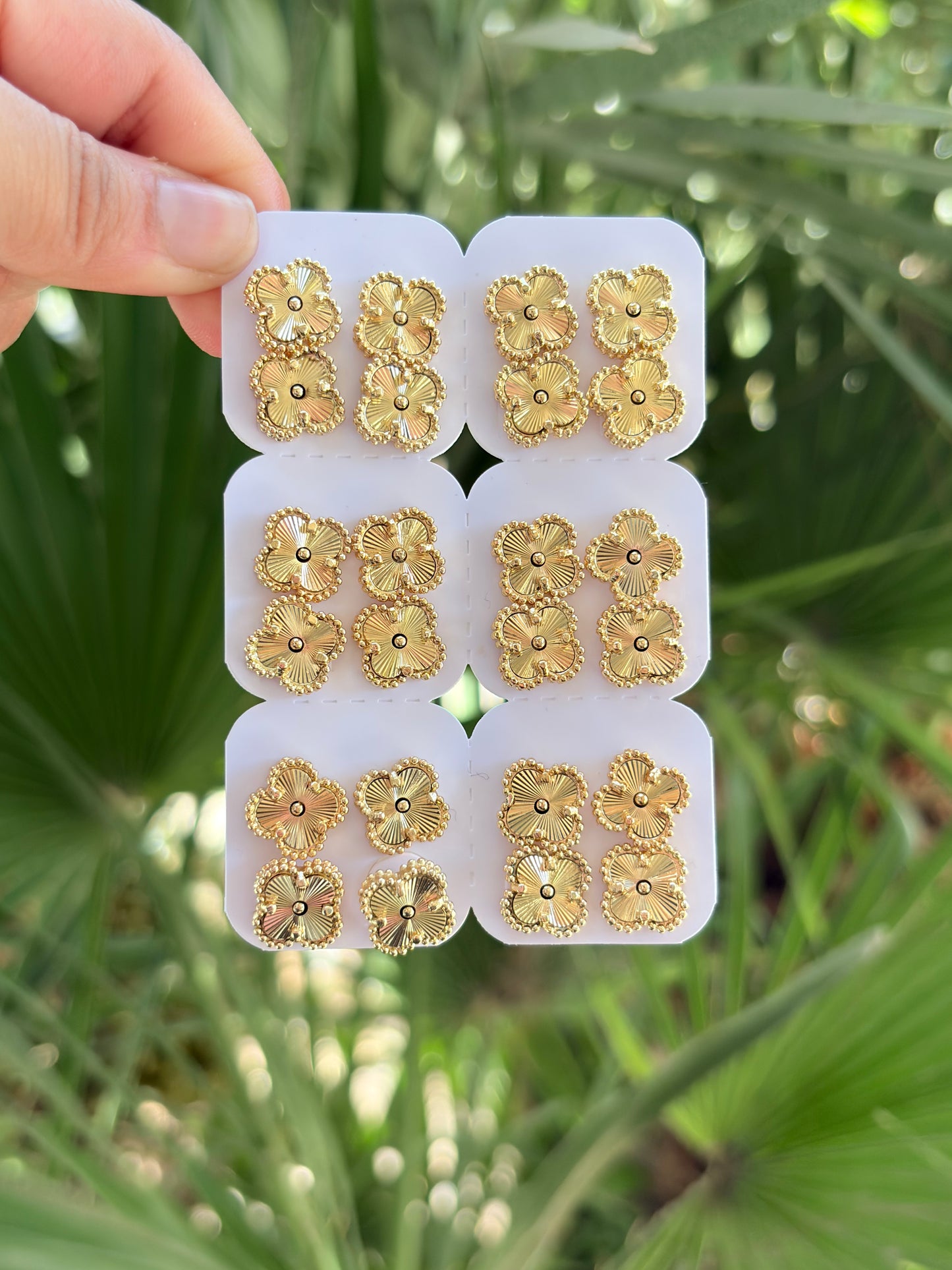 Trébol gold earring 12pcs