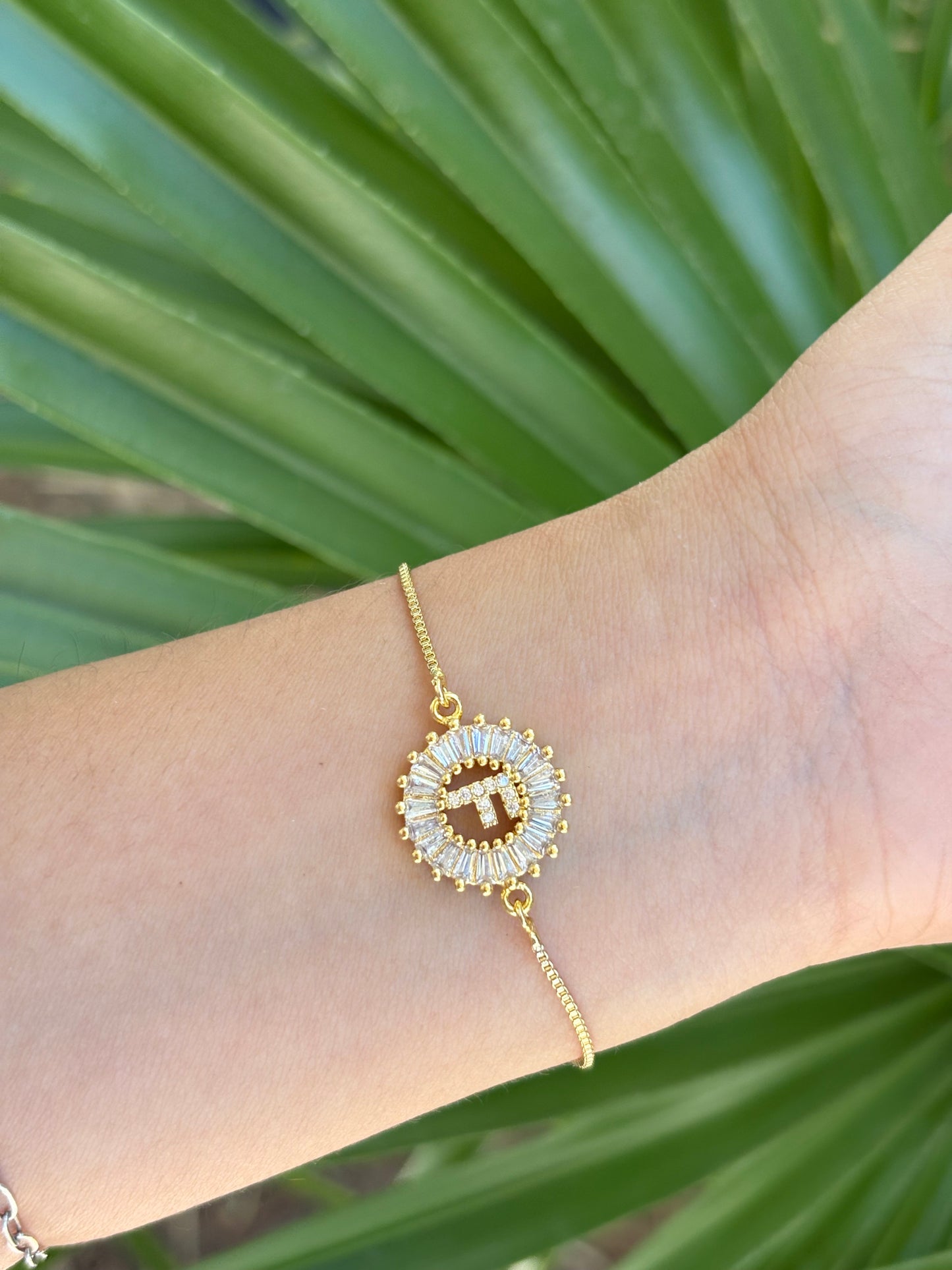 #25-B F bracelet adjustable