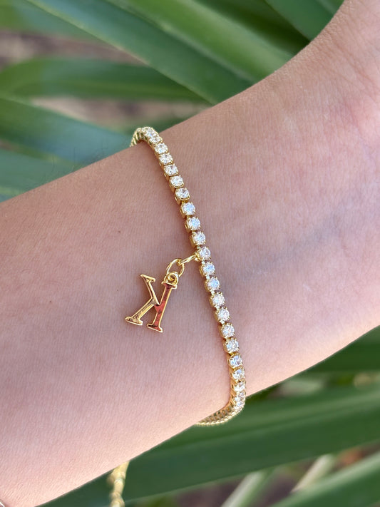 #24-B K bracelet adjustable
