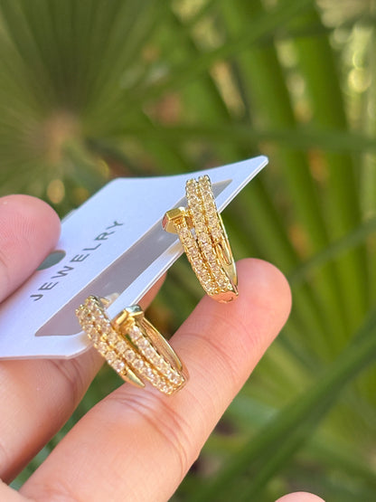 Earring clavo