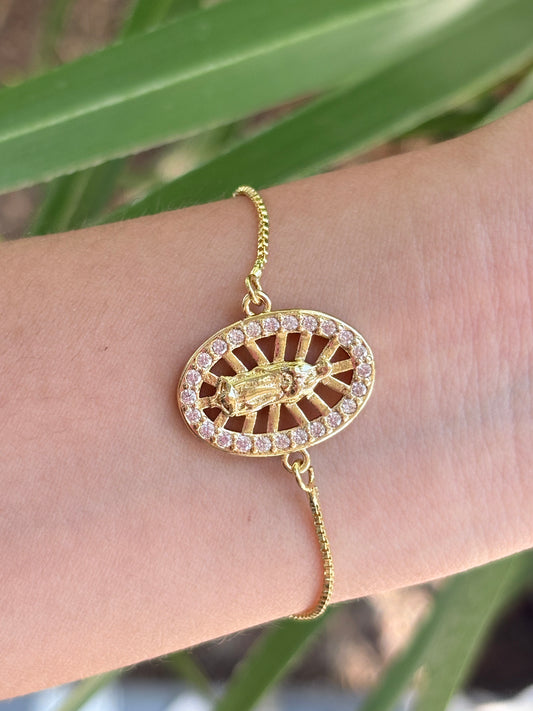 Ajustable Virgen oval bracelet