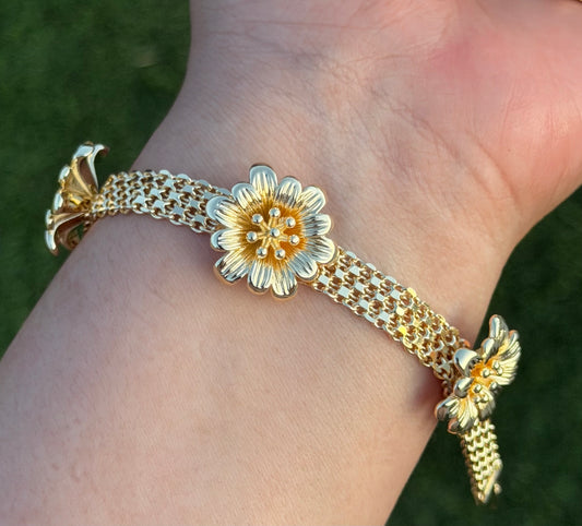 Golden Daisy Wheat Bracelet