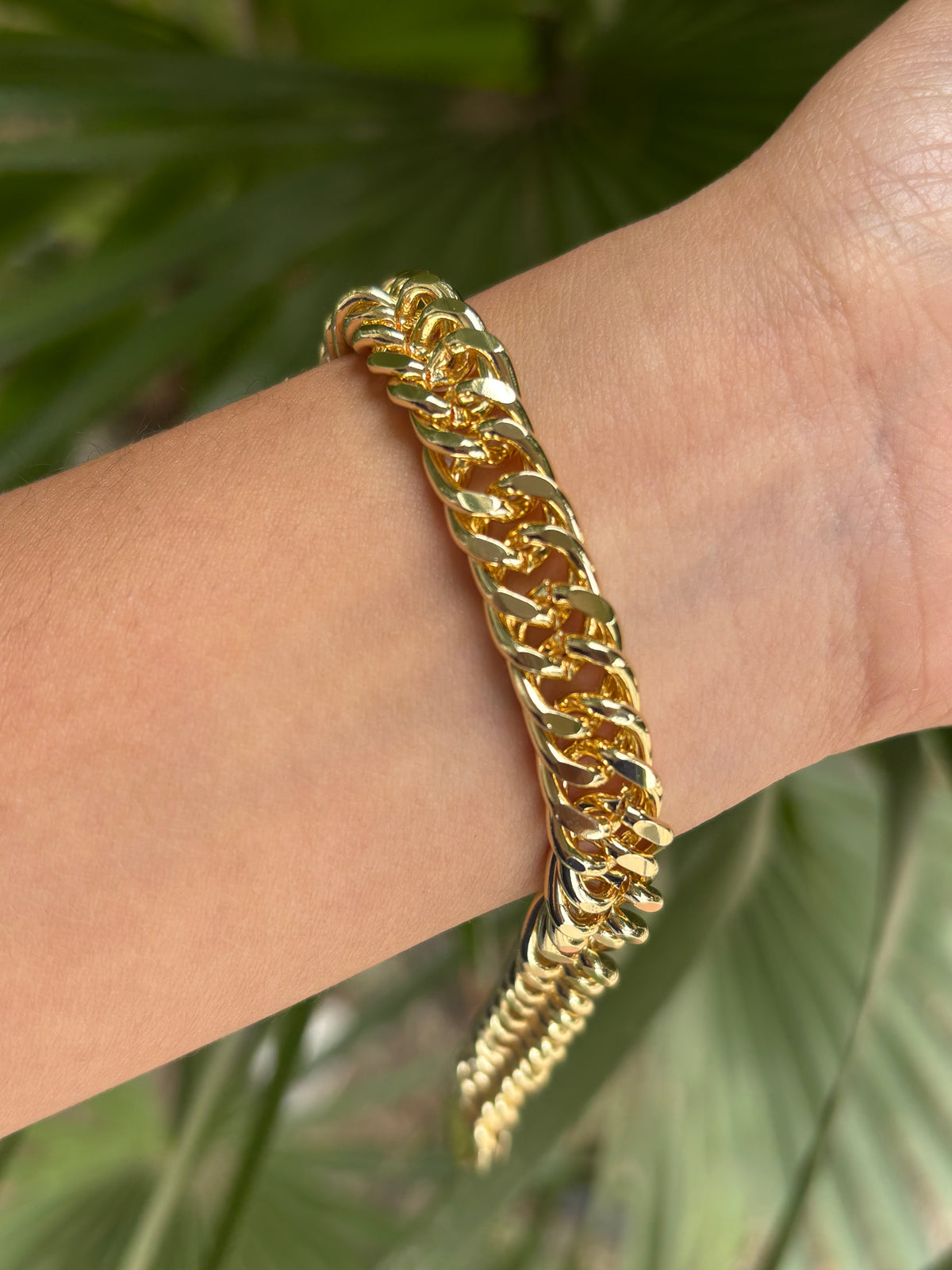 71-A bracelet grueso