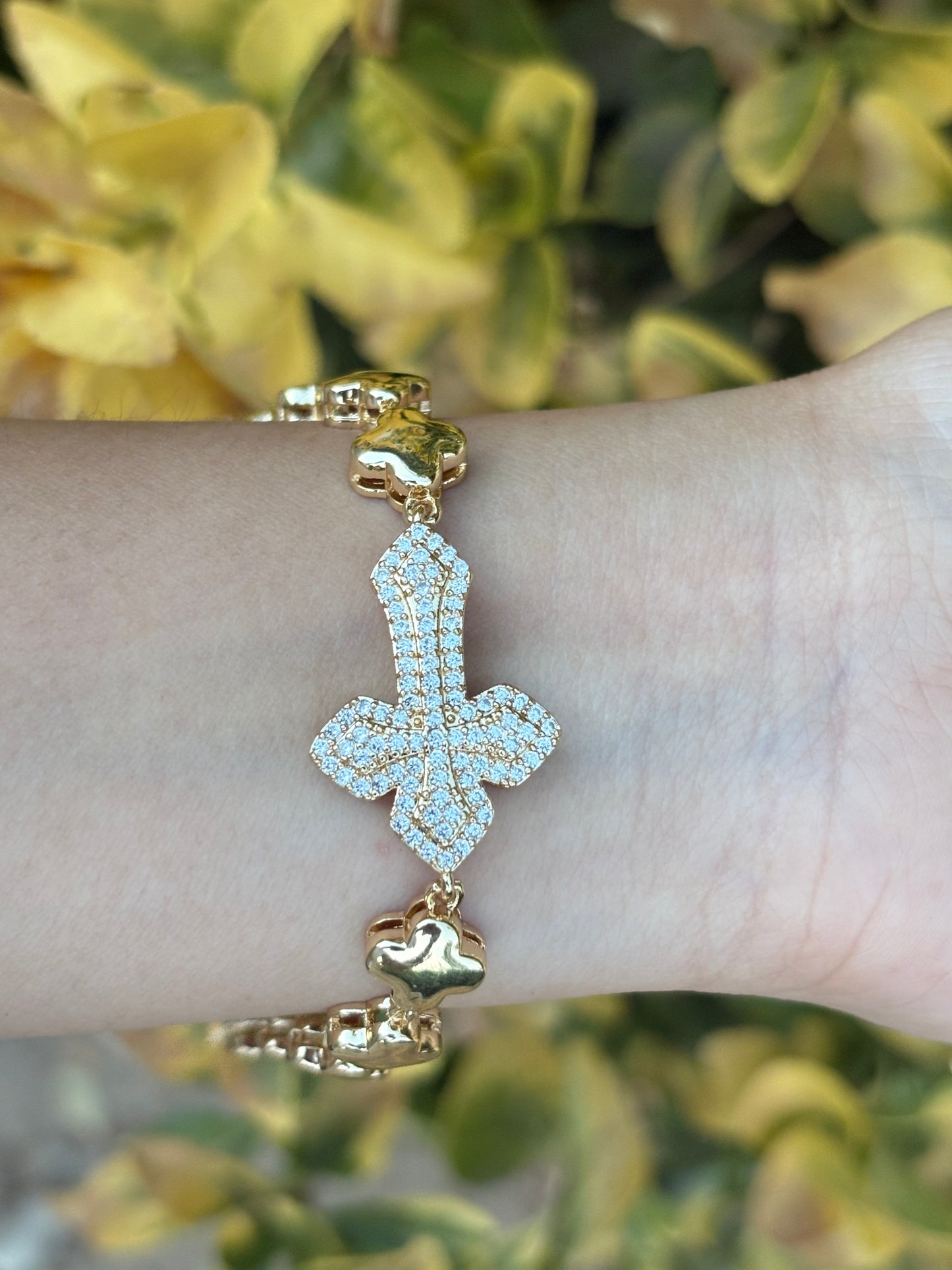 Cruz bracelet