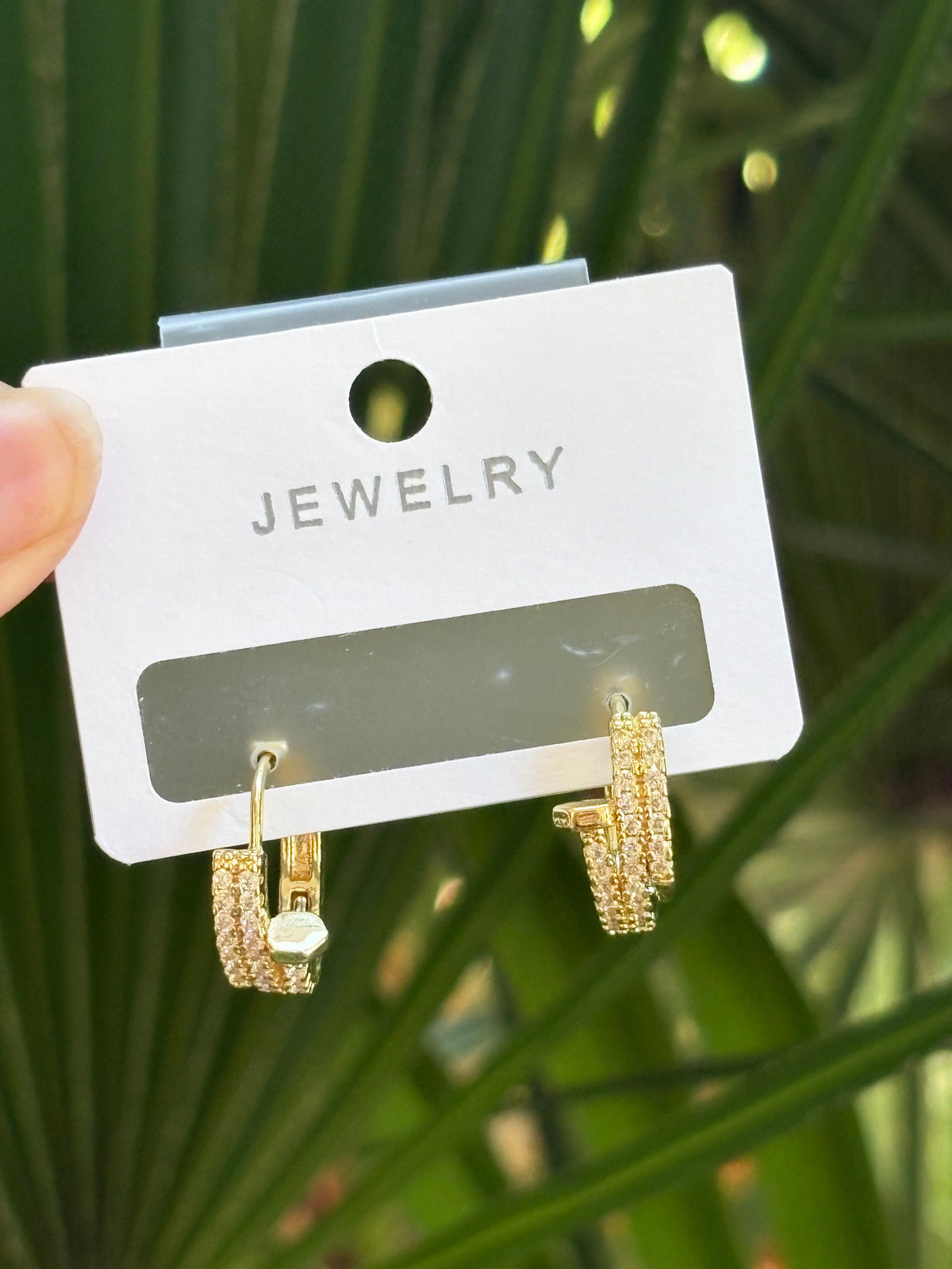 Earring clavo