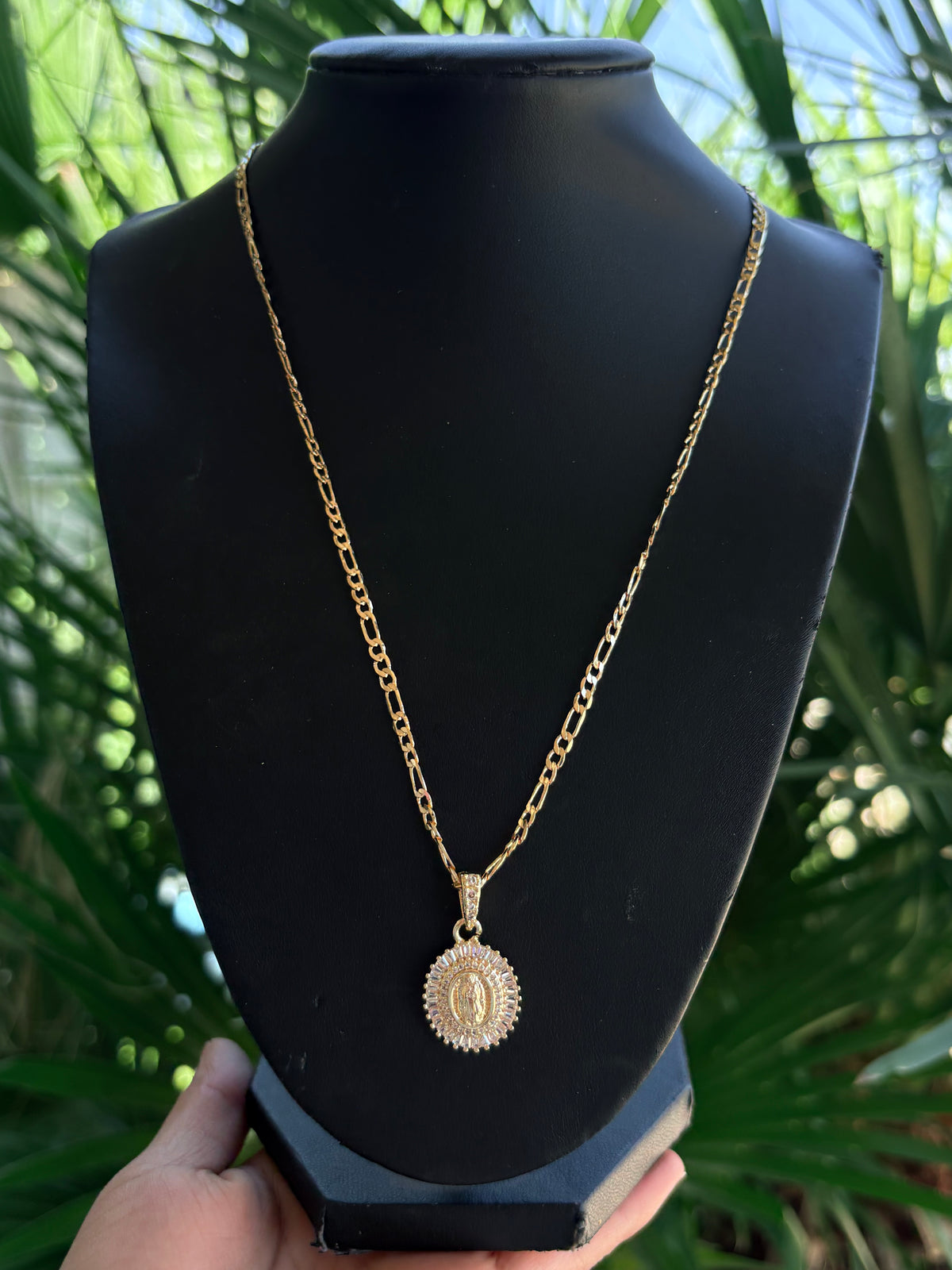 #24-C Virgen chain