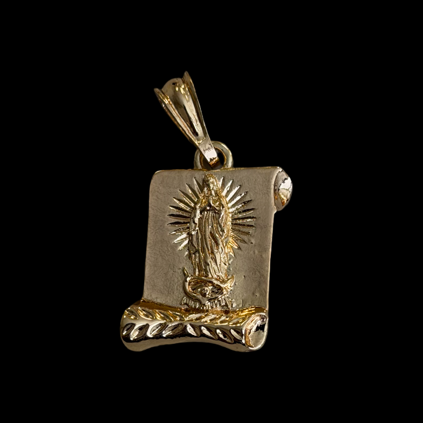 A-44 Virgen Pendant