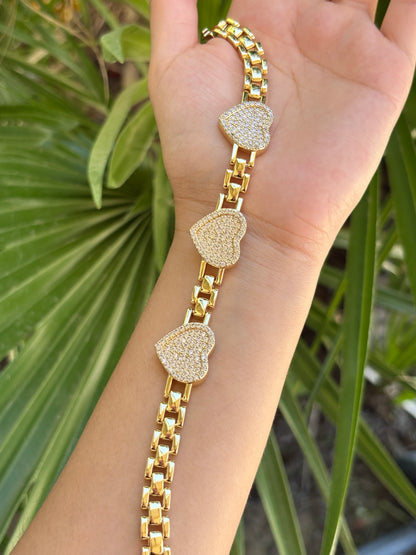 45-A bracelet 3heart