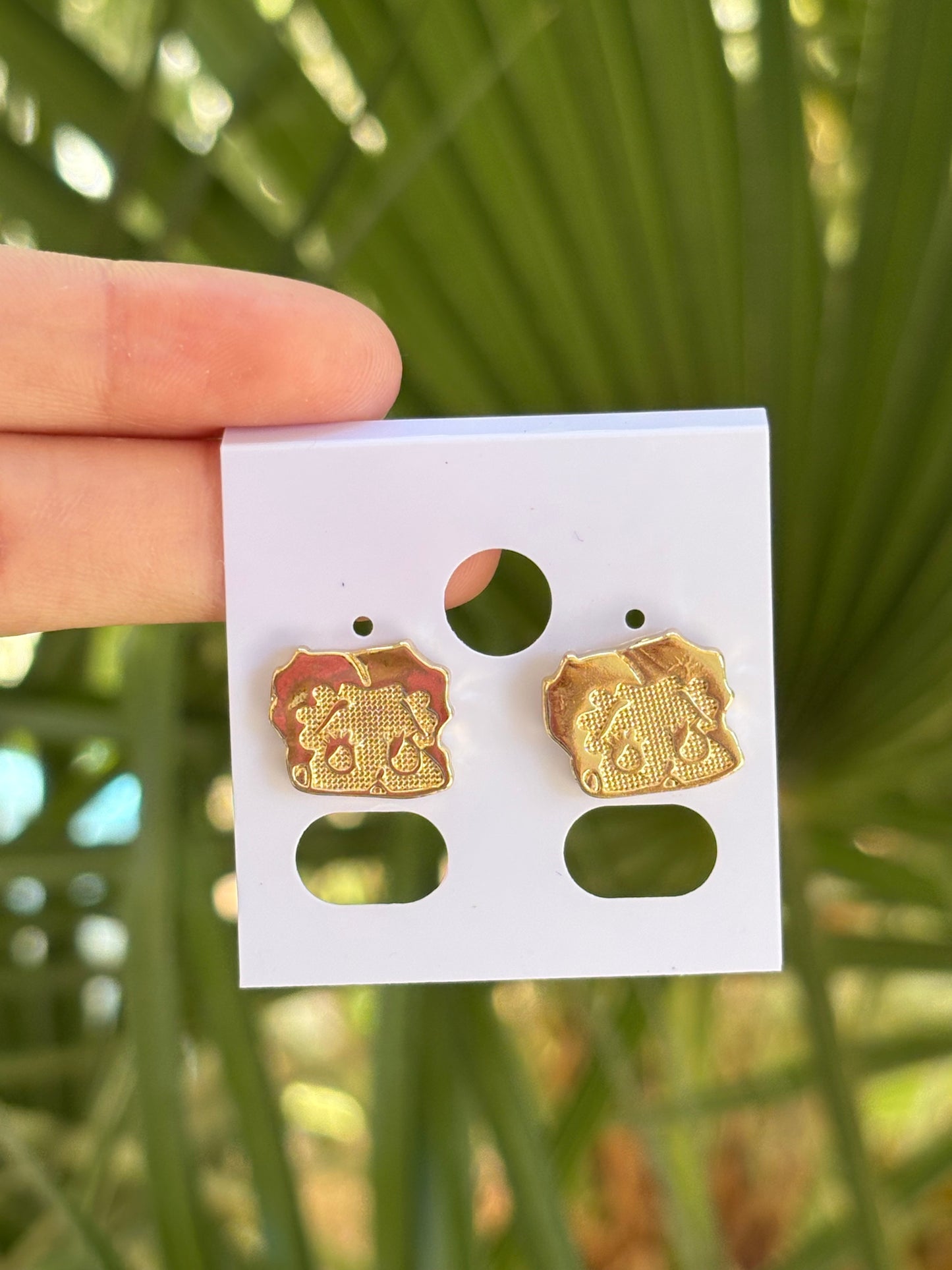 Betty boo face earring