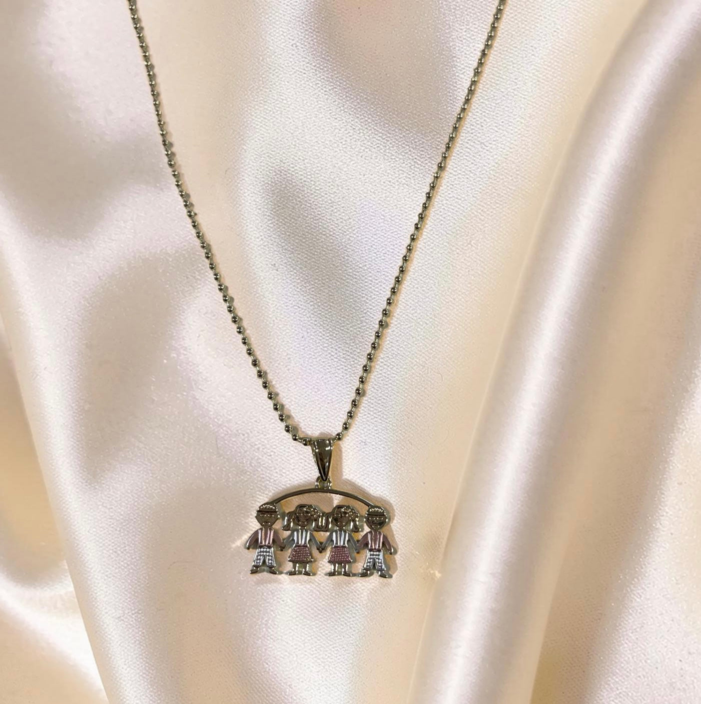 BGGB Pendant With Chain