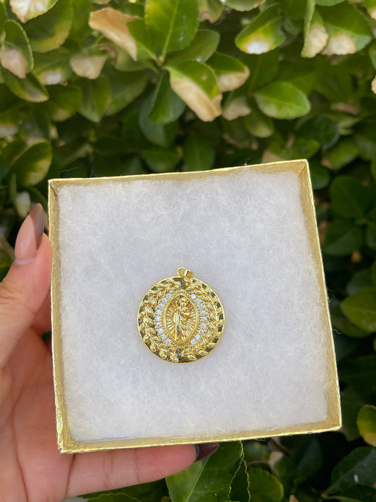 Eye pendant