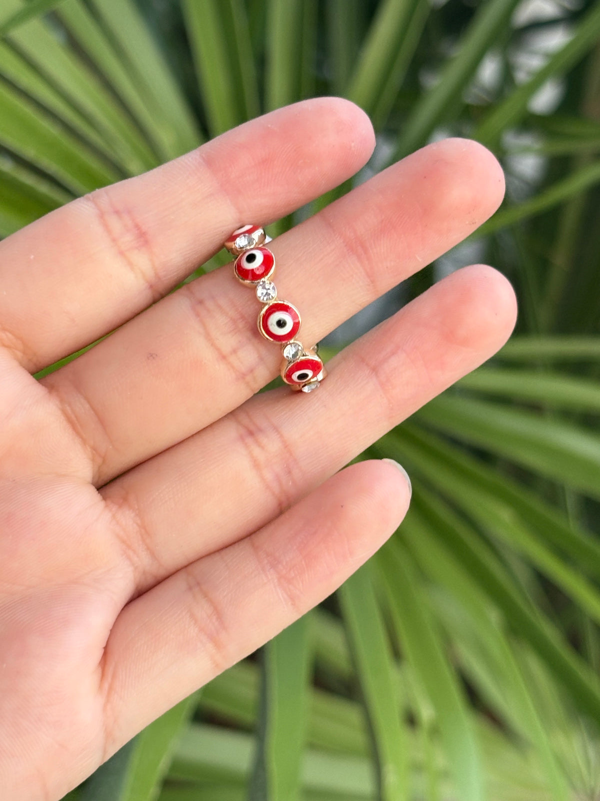 Red eye ring