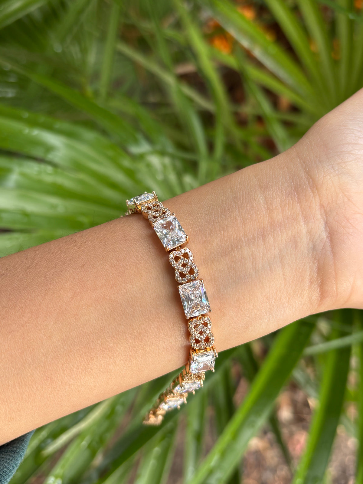 91-A bracelet white Xp