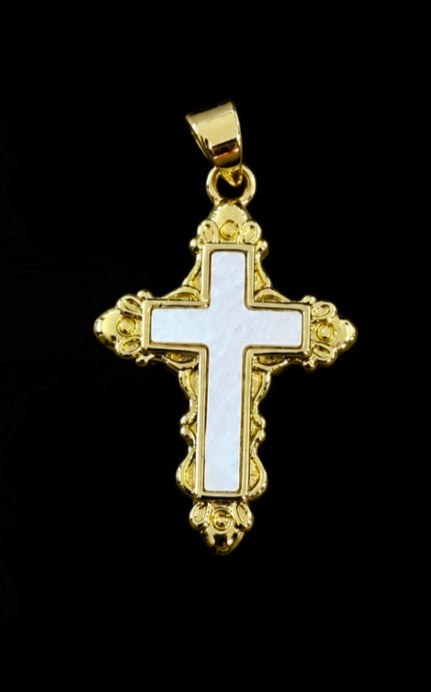 C-72 cruz white pendant