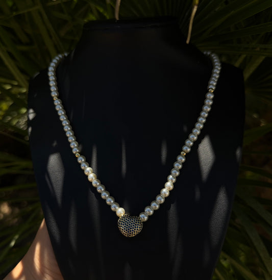 Navy Heart Pearl Chain 18-22inch
