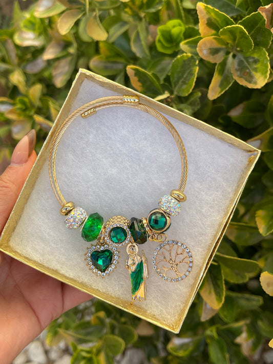 Green Pandora