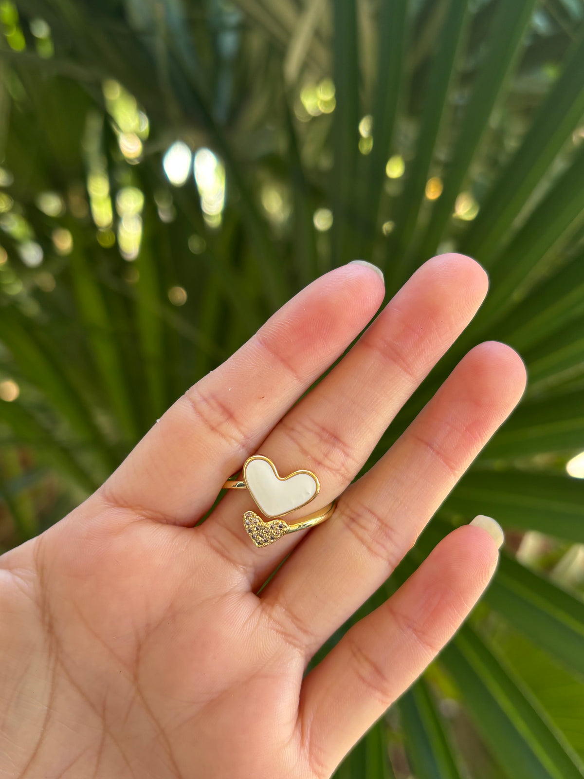 White Heart ring ajustable