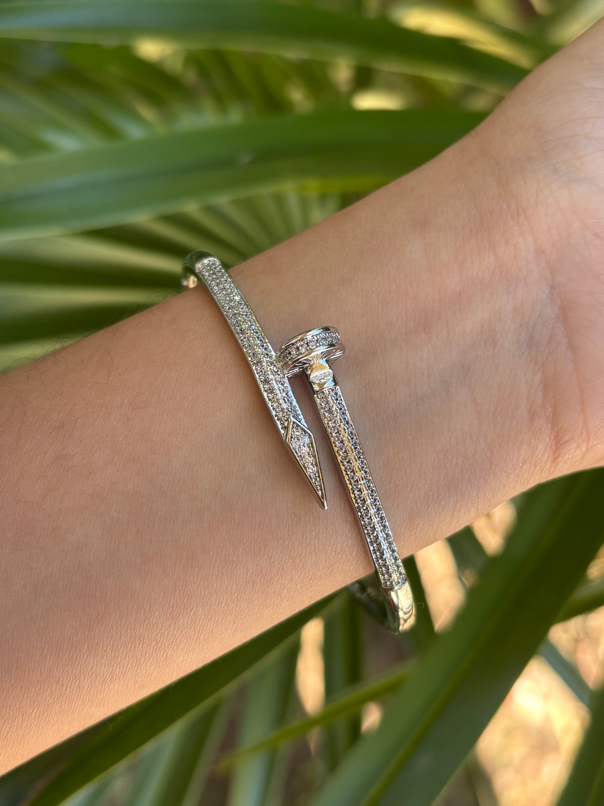 103-A silver clavo bracelet