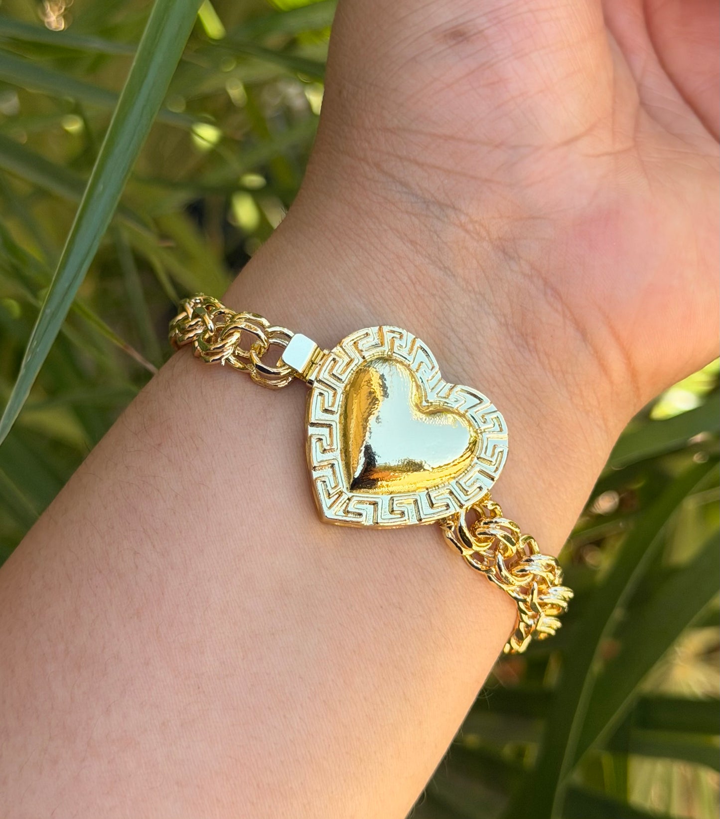 Tejido Chino Heart Bracelet