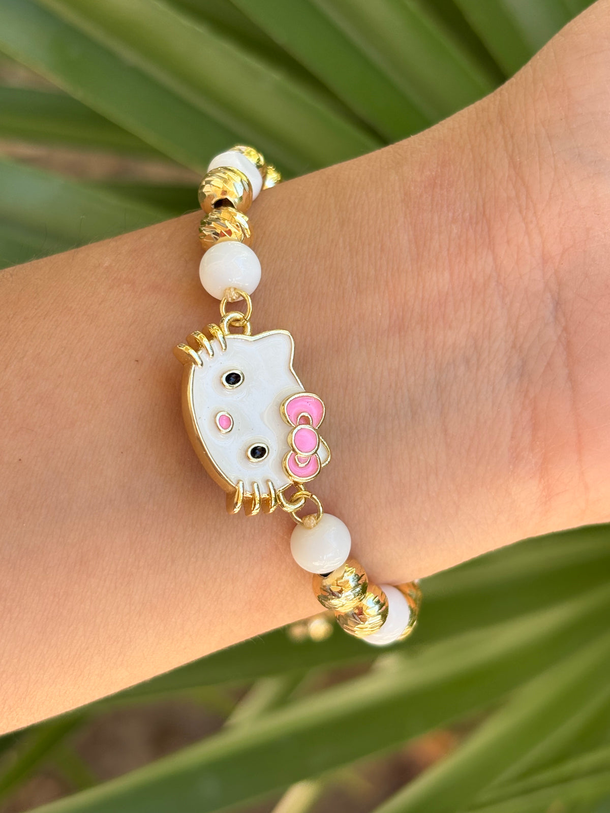 #11-B Hk bracelet adjustable