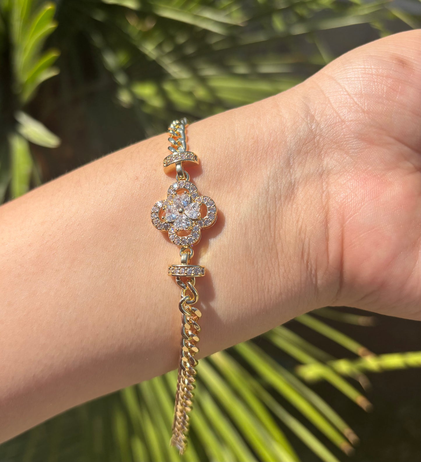 Trebol Central Bracelet