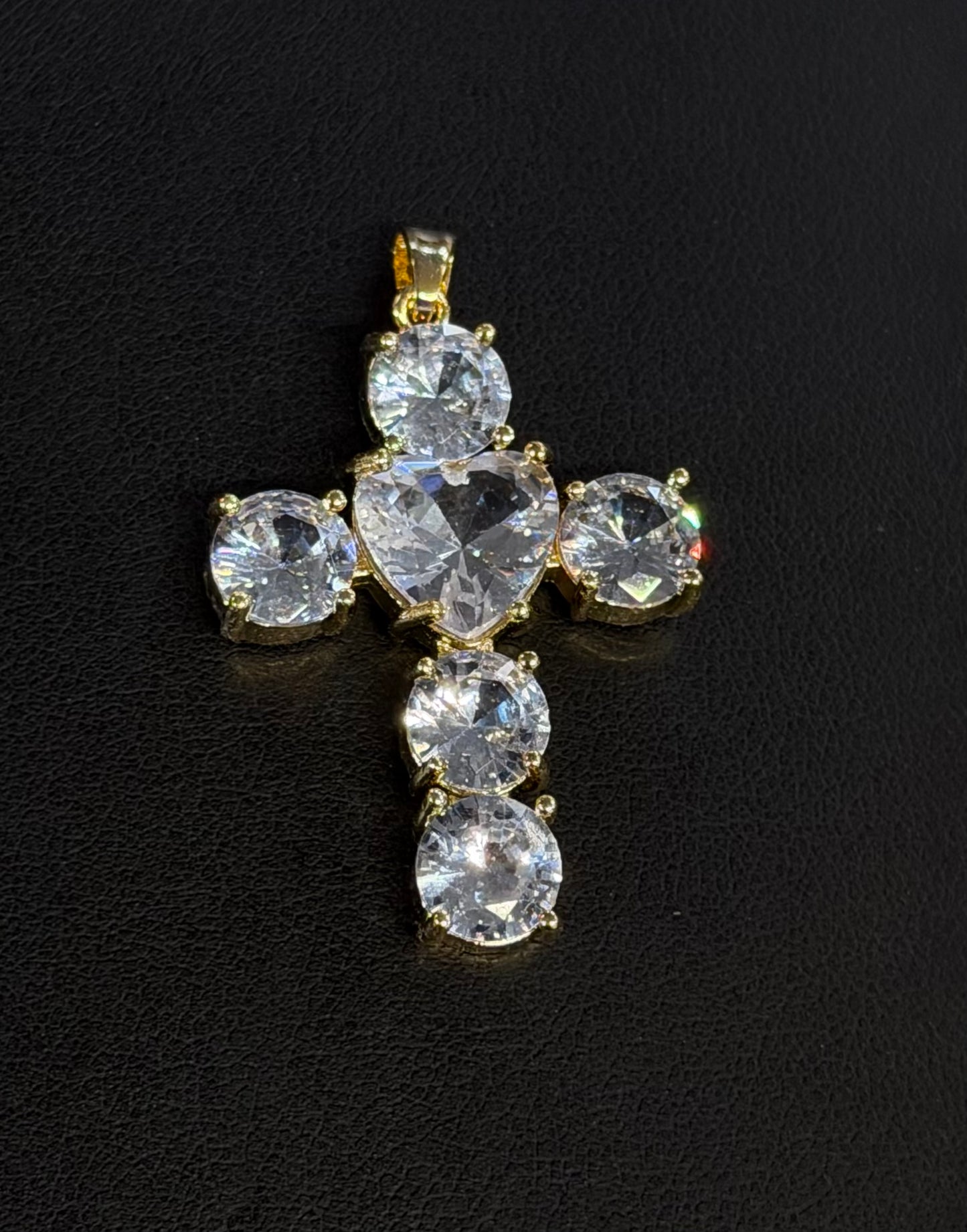 Middle Heart Cross Pendant