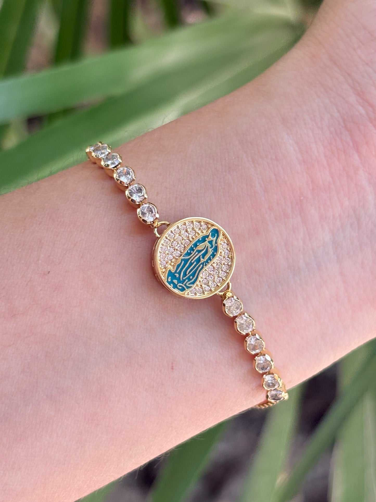 Ajustable Virgen bracelet