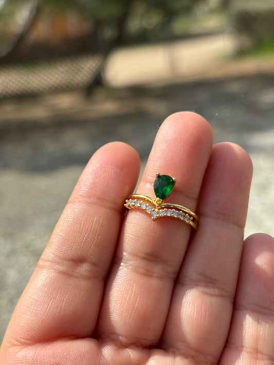 Green Crown Adjustable Ring