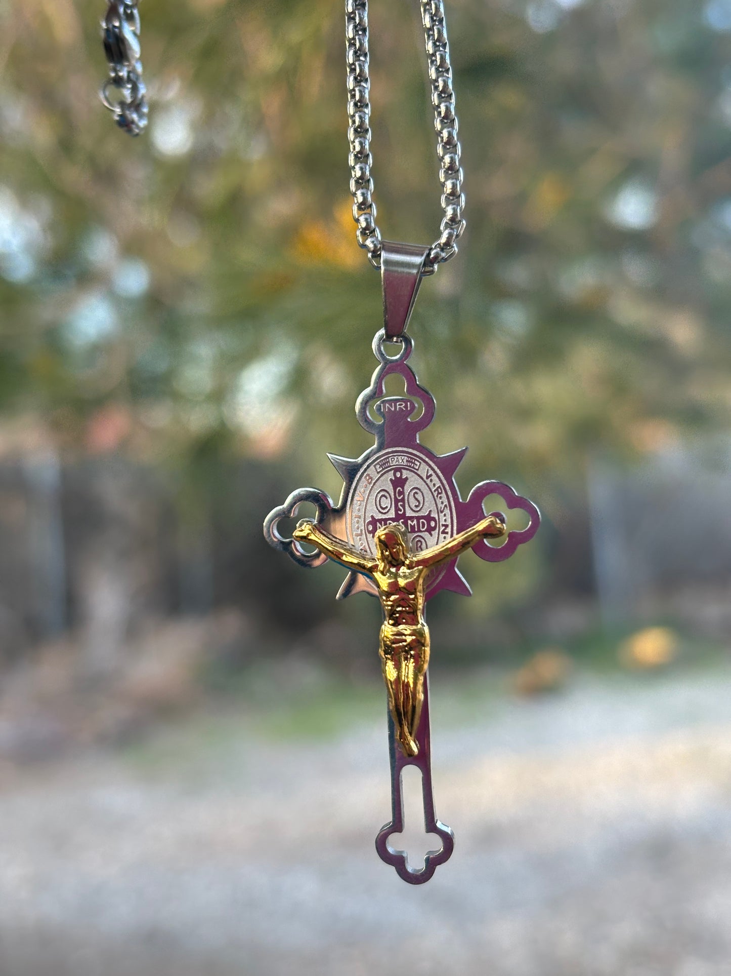 Cruz De Hombre Pendant