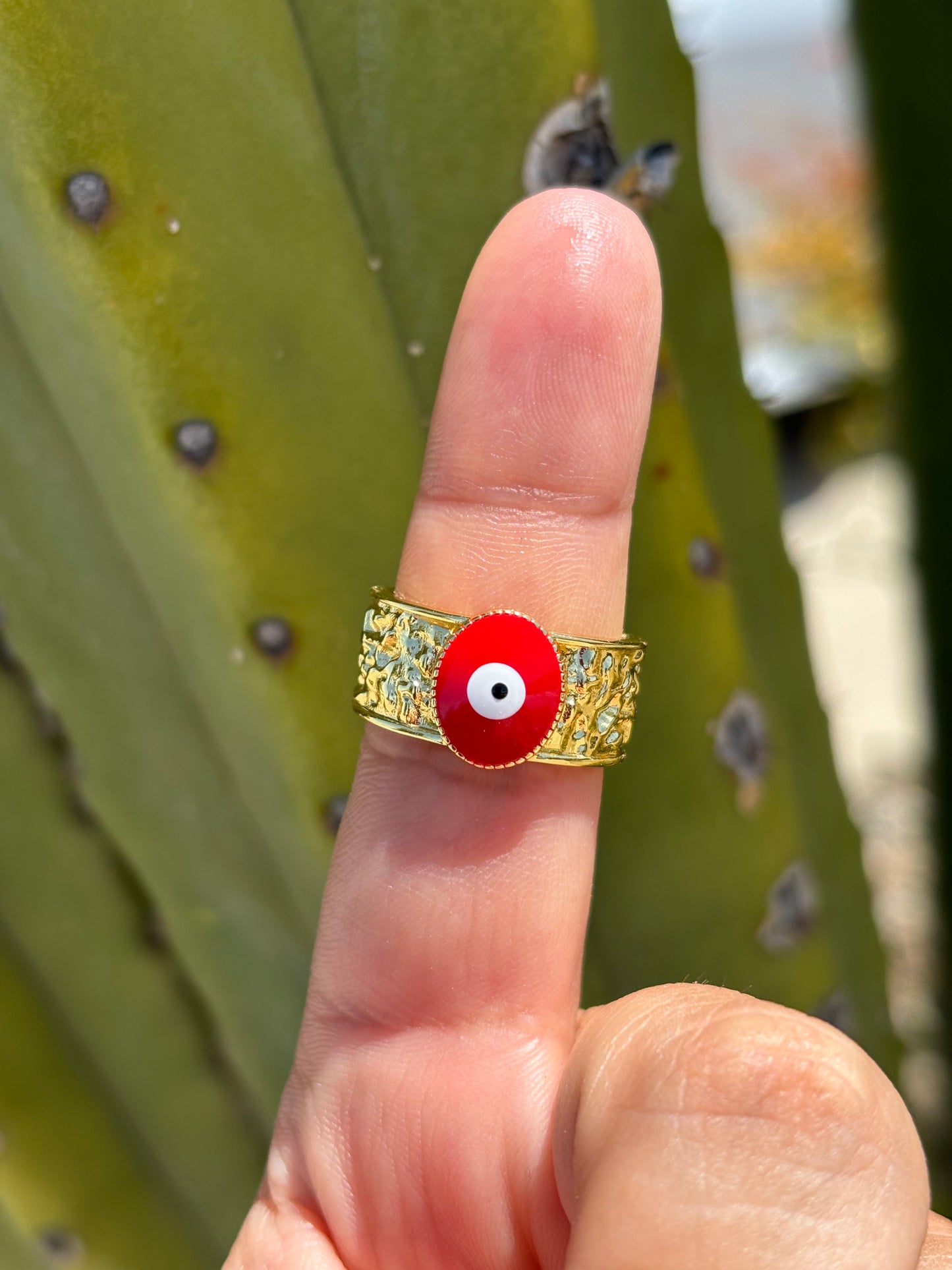 Red Ojo Nugget Ring