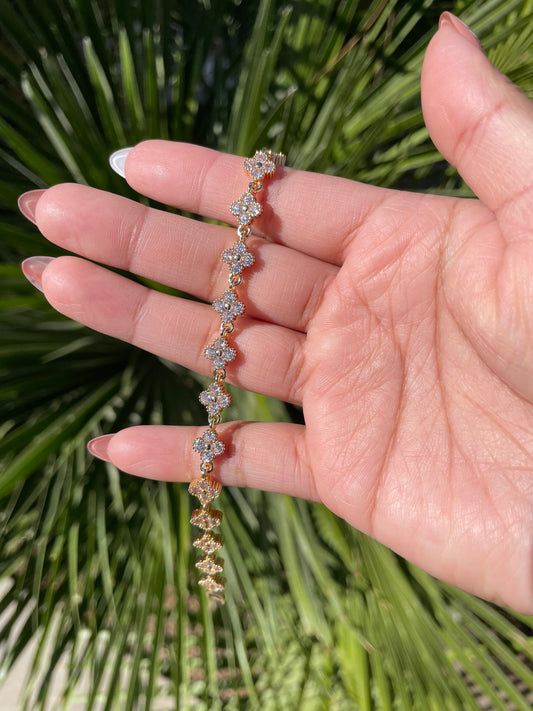Trébol white pulsera