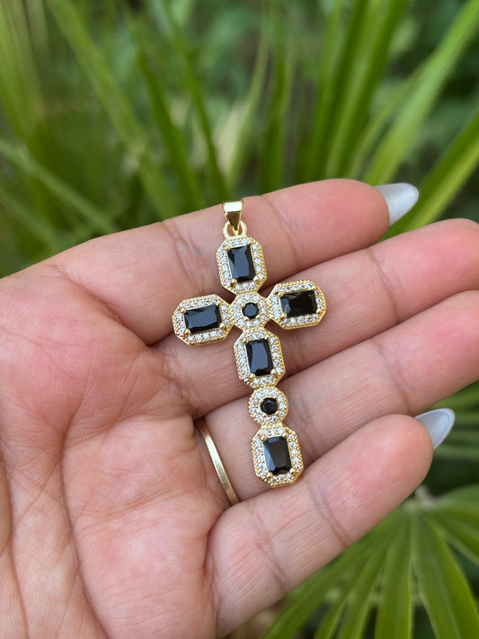 Cruz Obsura Pendant